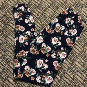 EUC Agnes & Dora Large Leggings Vintage